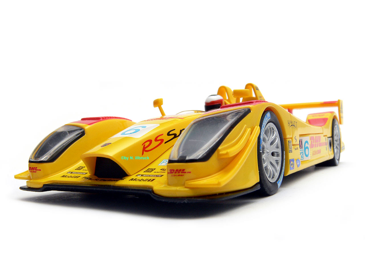 http://www.director-online.de/Slotcars/others/clubbilder/porsche-rs-spyder-wallpaper.jpg